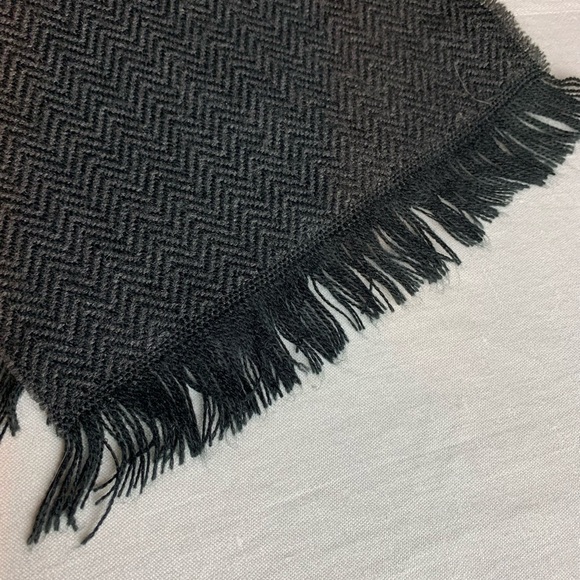 Unisex Winter Scarf - Picture 5 of 5